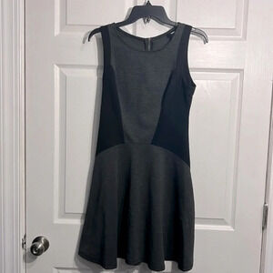 Mossimo Dress Women's Casual Gray Fit & Flare Pullover Sleeveless Size Small